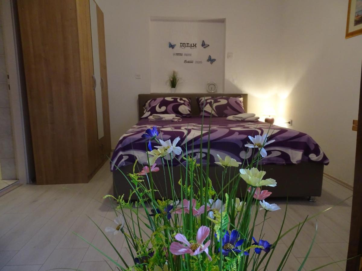Apartments Sime Dinjiska Экстерьер фото