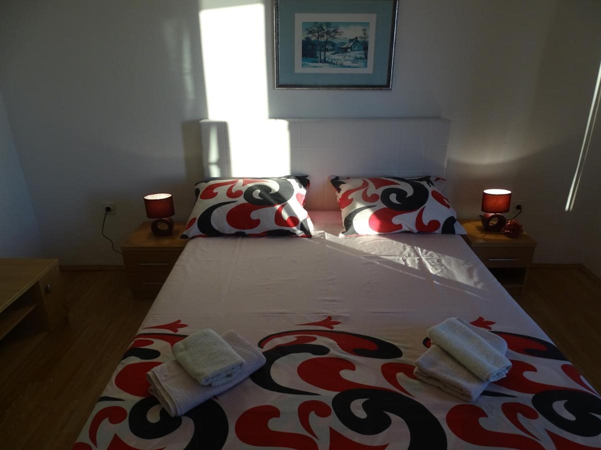 Apartments Sime Dinjiska Экстерьер фото