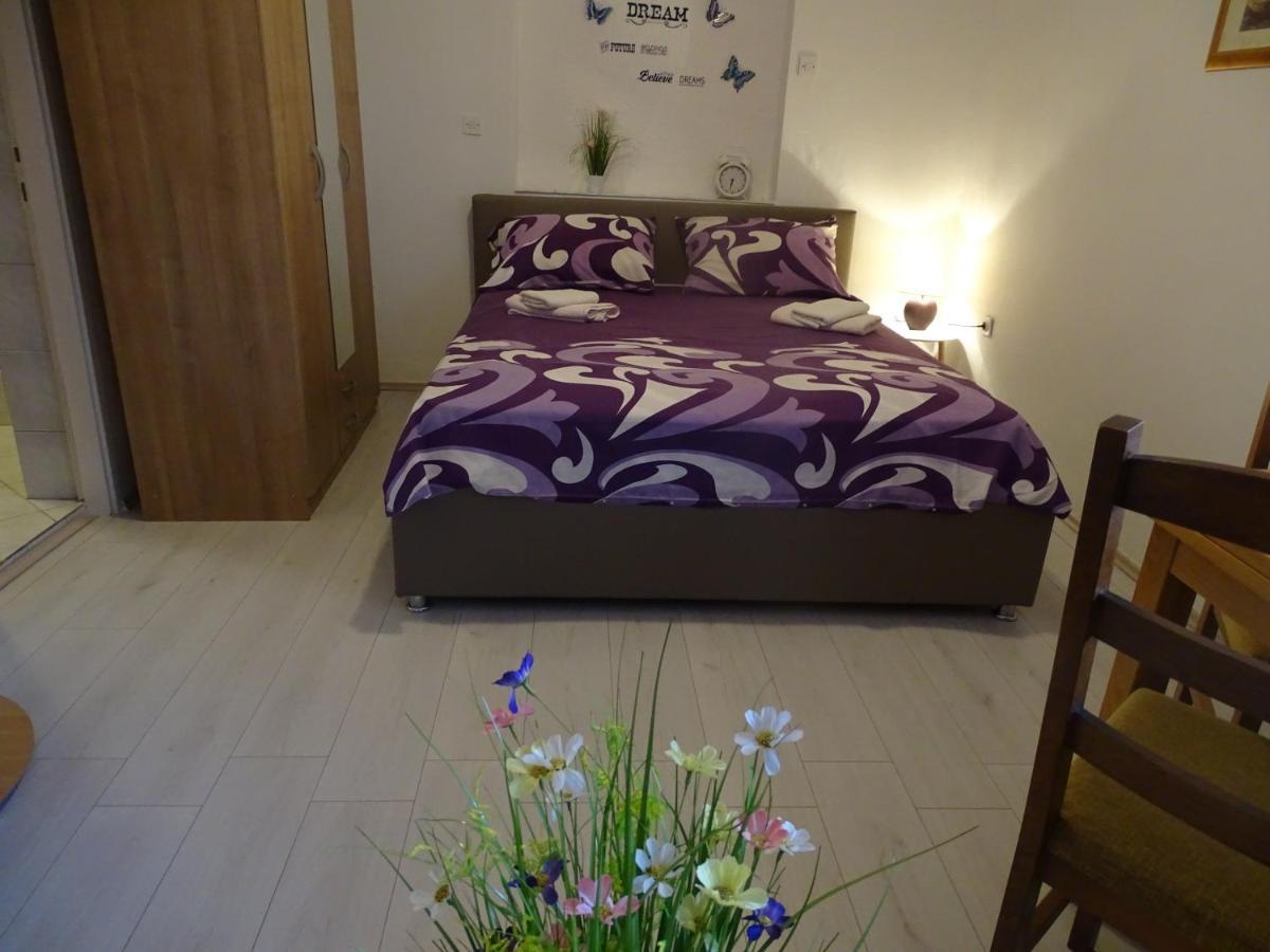 Apartments Sime Dinjiska Экстерьер фото